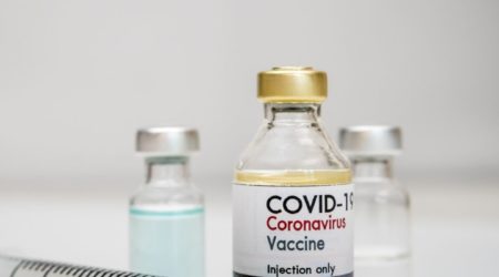 Štát prevzal zodpovednosť za škodu spôsobenú vakcínami proti ochoreniu COVID-19